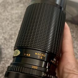 Vintage 80-200mm Zoom Camera Lens (Olympus OM Mount)