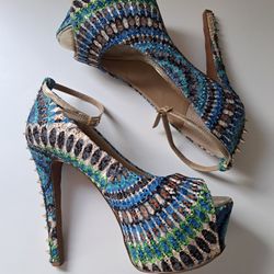 Wild Pair Blue Peacock Heels