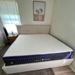 🛏️ KING nectar Premier Hybrid Mattress - Like New 