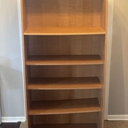 2 Wooden Bookshelves