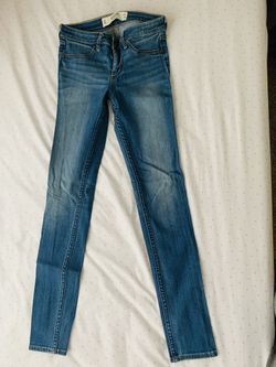Abercrombie &Fitch Skinny Jeans Size 0Regular