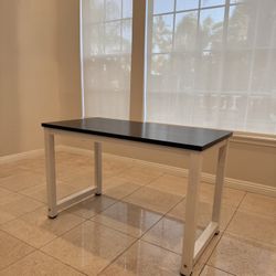 Desk White Black