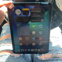 128GB iPad A16 Wifi +Cellular