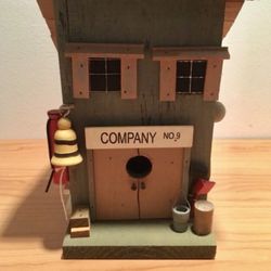 Firehouse Bird Feeder 
