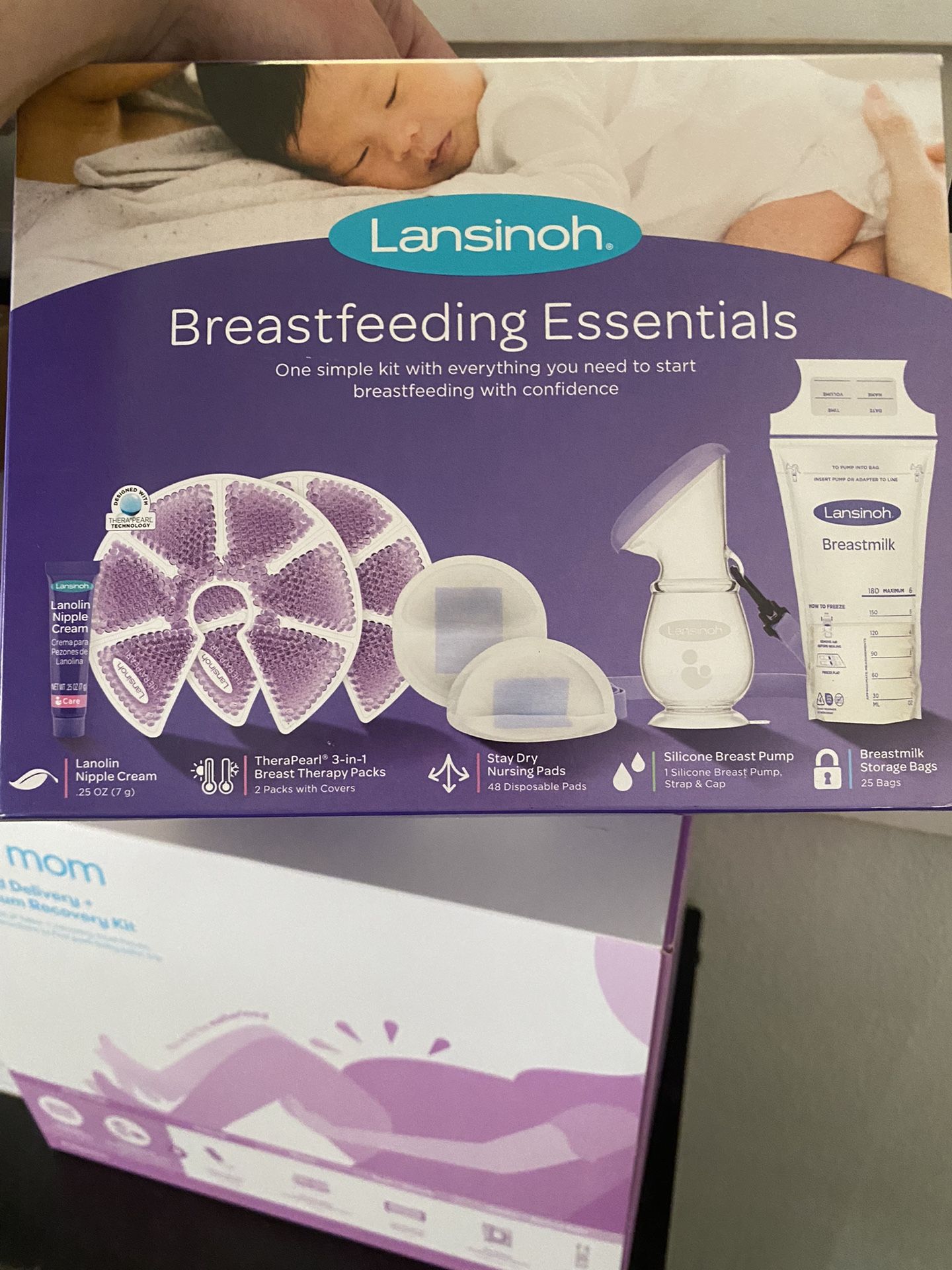 Lansinoh Breast-Feeding Essentials Kit