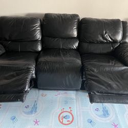 Manual Recliner Sofa For $70