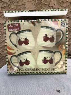 Ceramic set mugs