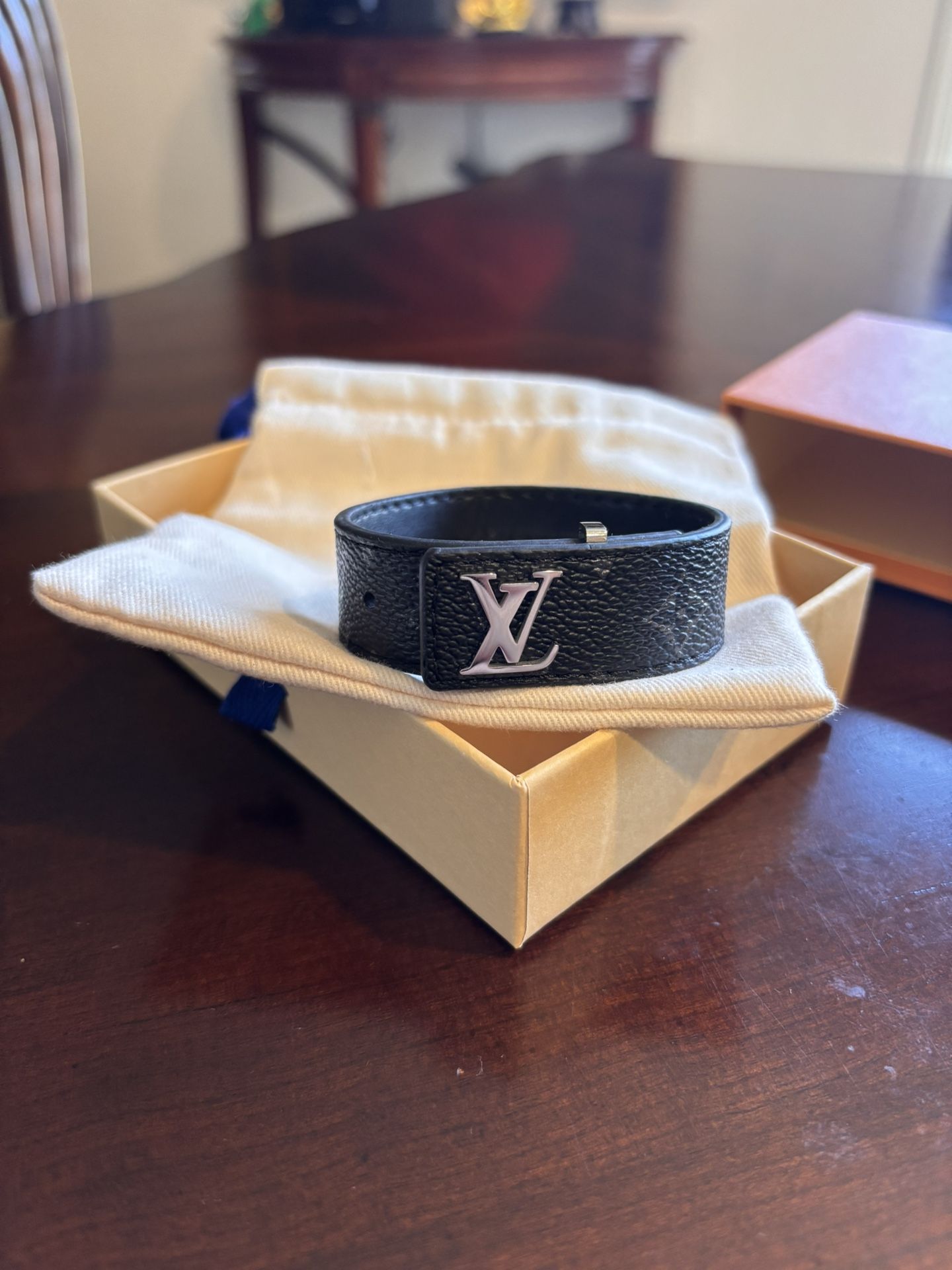Men’s Louis Vuitton (LV) Slim Bracelet Monogram Black Like New