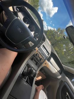 2011 ford Taurus sel
