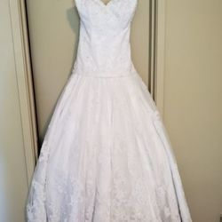 Kathy Ireland Wedding Gown