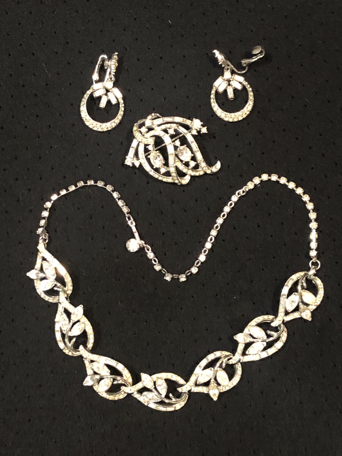 Vintage Rhinestone Necklace Brooch Earrings