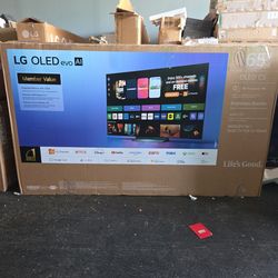 65" L.G. C5 OLED EVO AI 4K 144HZ SMART TV
