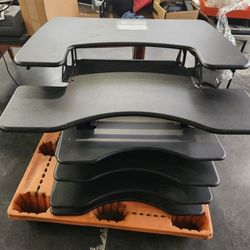 Varidesk Pro Plus 36 Desk risers 