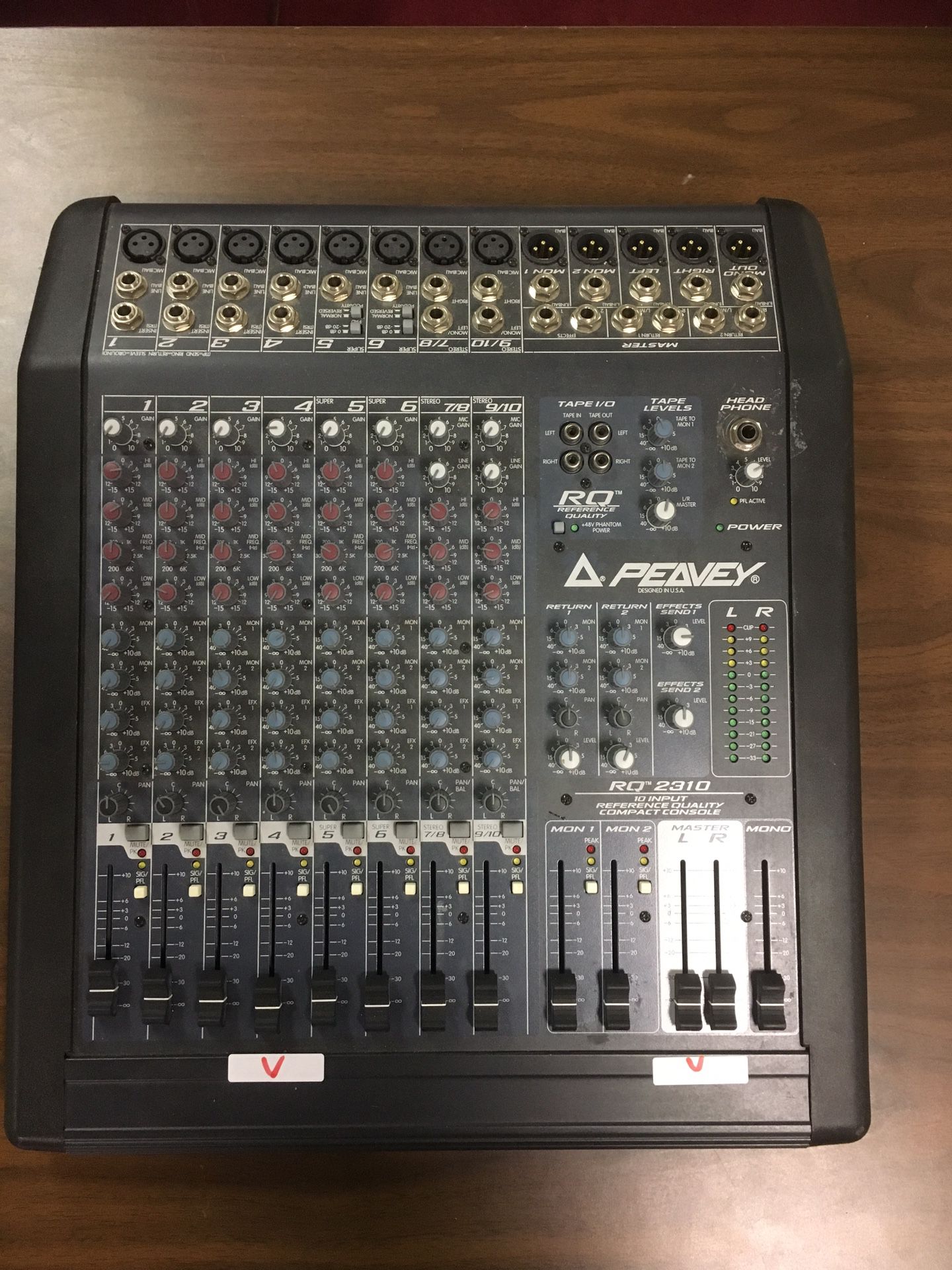 PEAVEY RQ 2310 10 INPUT COMPACT CONSOLE 10 CHANNEL MIXER