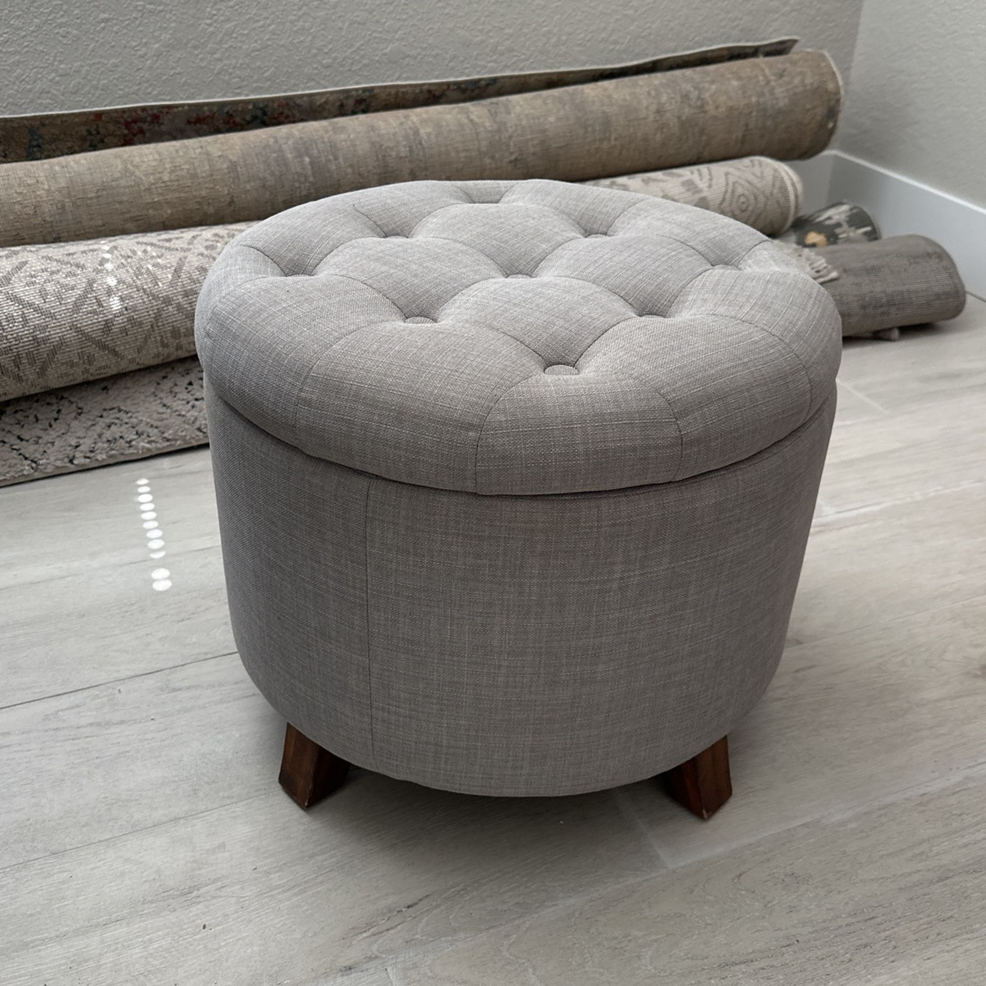 Grey Upholstered Pouf Chair with Storage / Ottoman