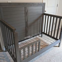Convertible Crib 
