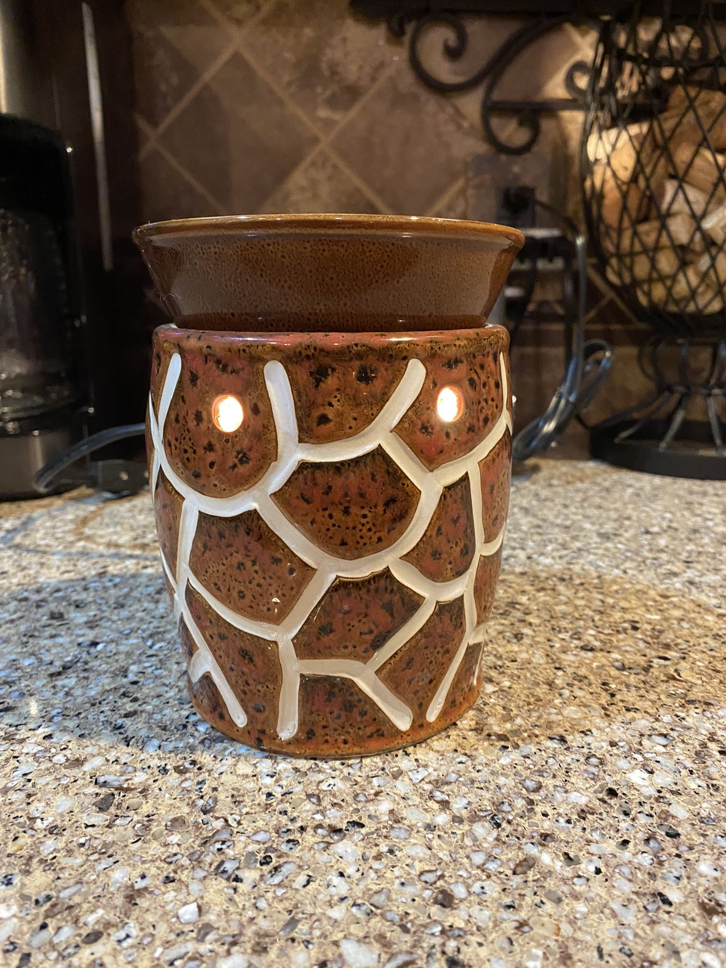 Scentsy Warmer Pot