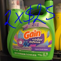 Detergent Ariel Gain And Pinalen Gallon 