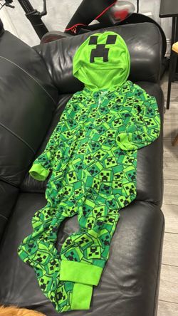 Costume Minecraft onesie M children