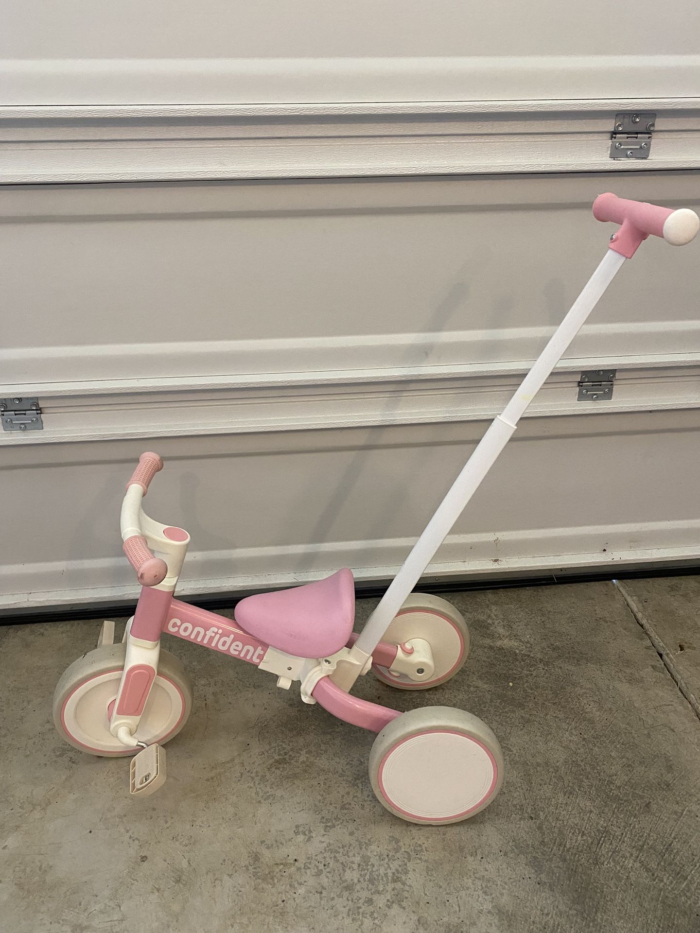 5 in 1 Pink Trike, Confident brand, Like New! 