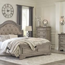 Lodenbay Antique Gray Upholstered Panel Bedroom Set
