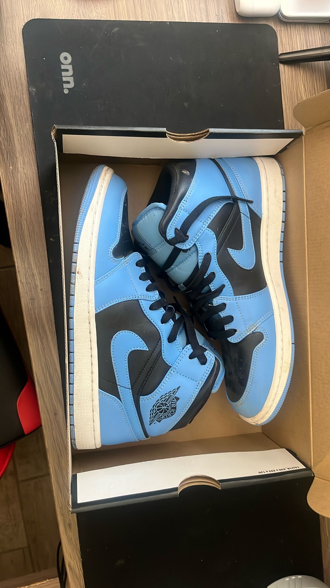 Jordans 1