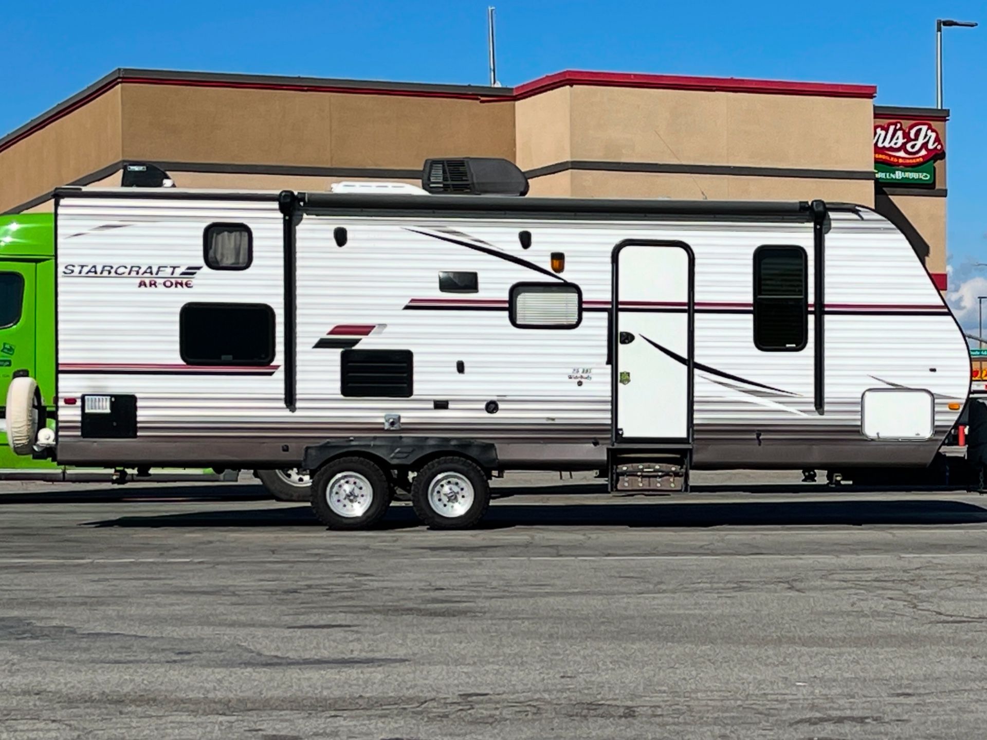 2014 STARCRAFT AR-ONE 25BHS WIDE BODY
