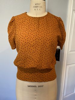 Polkas Dots Top - Size Small