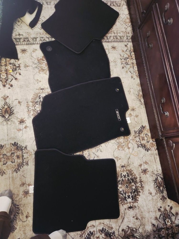 FLOOR MATS MAZDA CX5
