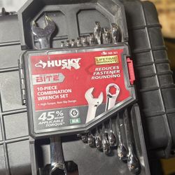 Husky BITE Metric Combination Wrench Set (10-Piece)
