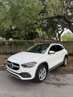 2022 Mercedes-Benz GLA-Class