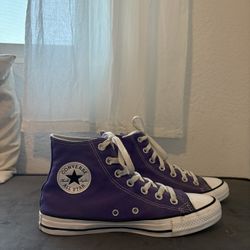 Purple Converse Women’s Size 8 1/2