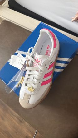pink sneakers