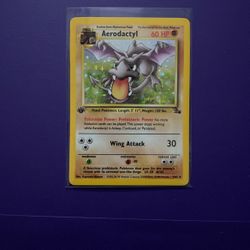 Pokémon Aerodactyl 1st Edition Holo