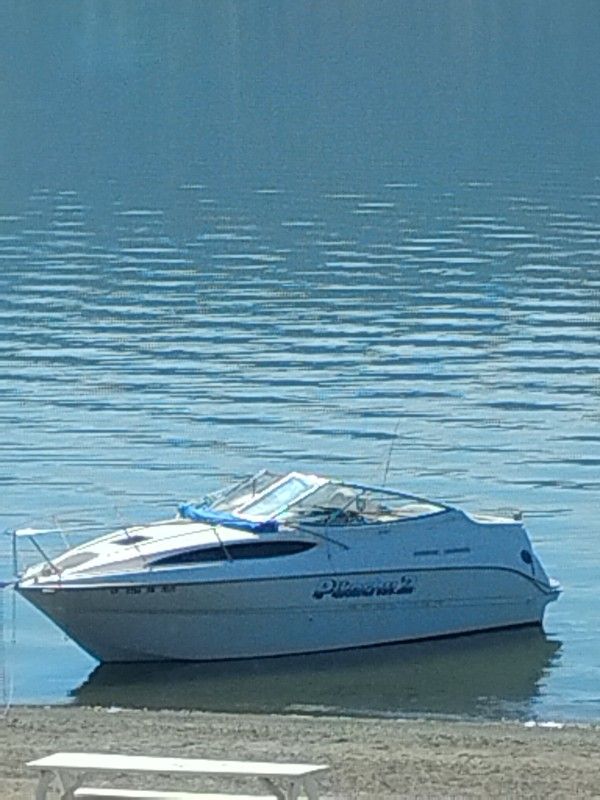 24 Ft Bayliner