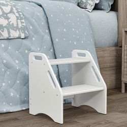 Wooden Step Stool Non Slip Pad Handle for Kitchen Bathroom High Bed Capacity 300lb New Condition