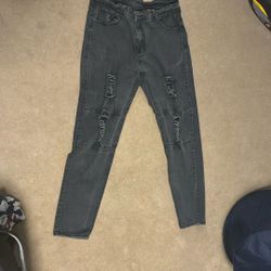 Size 36 Ripped Jeans