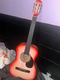 Crescent guitar