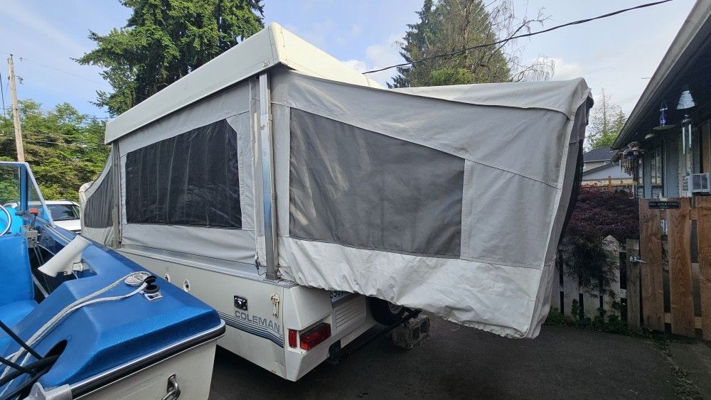 Pop Up Camper