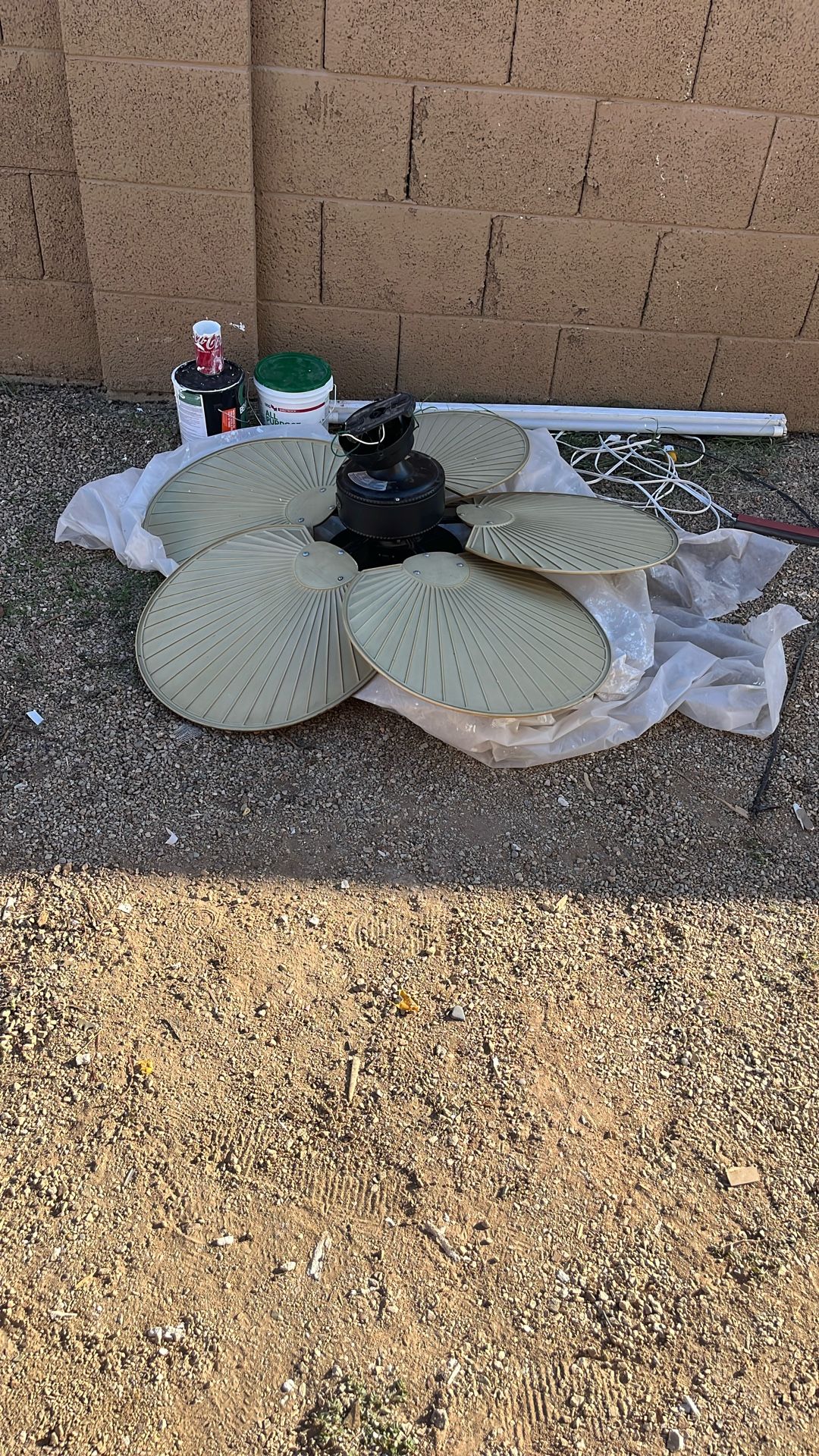 Free Celling Fan