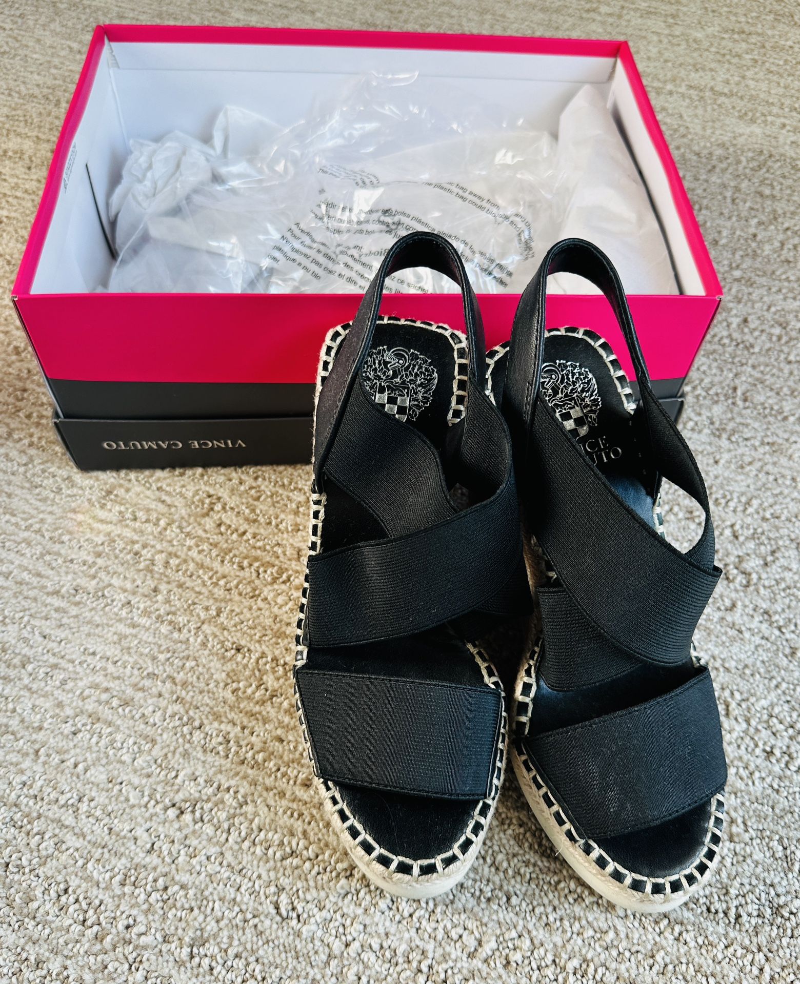 Vince Camuto Sandrina Espadrille Wedge – Black – Size 6M