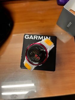 Garmin Forerunner 570 GPS Smartwatch