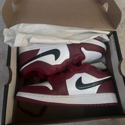 Jordan 1 Low 