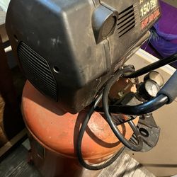 30 Gallon CRAFTSMANS Air Compressor 