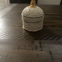 Lenox China Treasure Collection 
