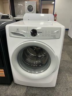 Electrolux Front Load Washer / Lavadora Electrolux