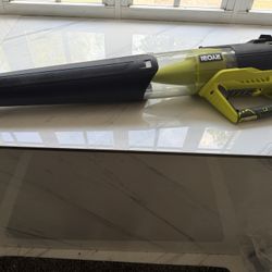 RYOBY ELECTRIC BLOWER 