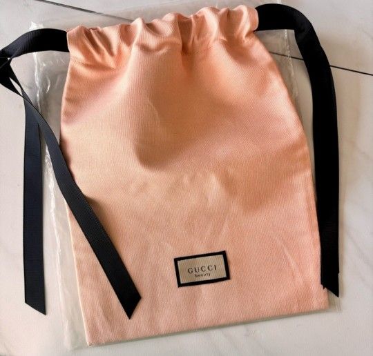 GUCCI Beauty pink peach makeup pouch cosmetic case drawstring bag pouch canvas