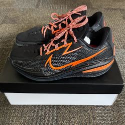 Size 10.5 Eybl Gt Cut 