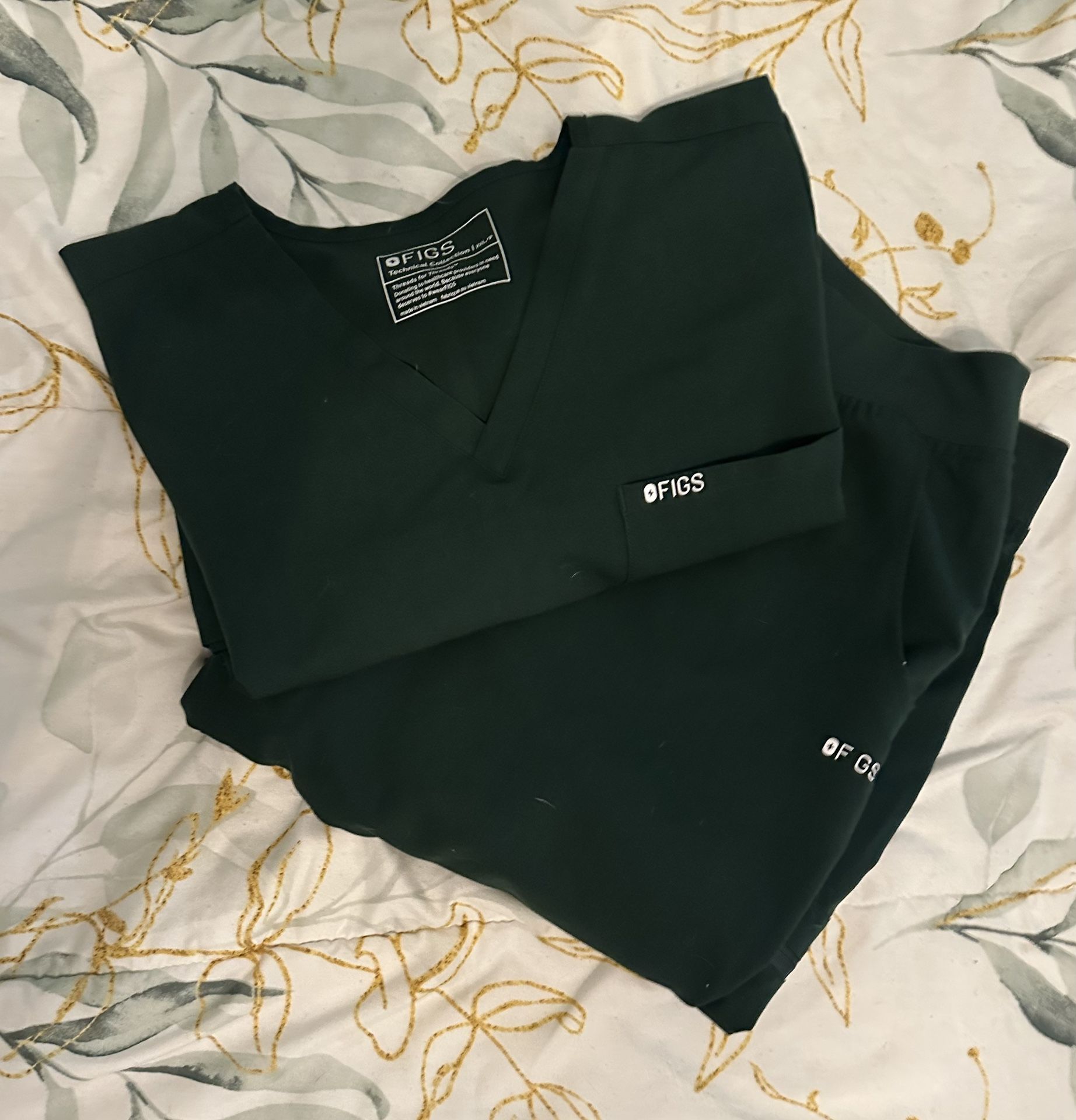 Figs Scrubs Set: Emerald Green